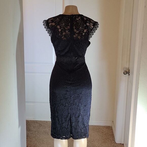 BISSOU BISSOU LACE ROUNDNECK LINE SLEEVELESS DRESS - Picture 11 of 15